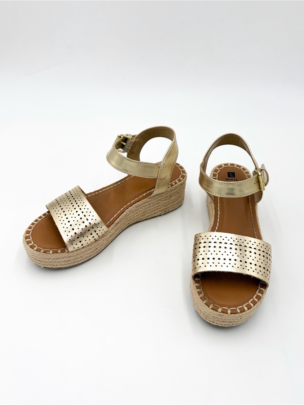 Women’s White Mountain Metallic Gold Espadrille Platform Sandals Size 7.5 - Picture 12 of 13